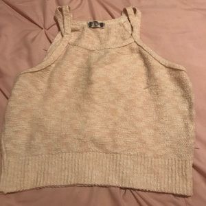 Pink knit crop top